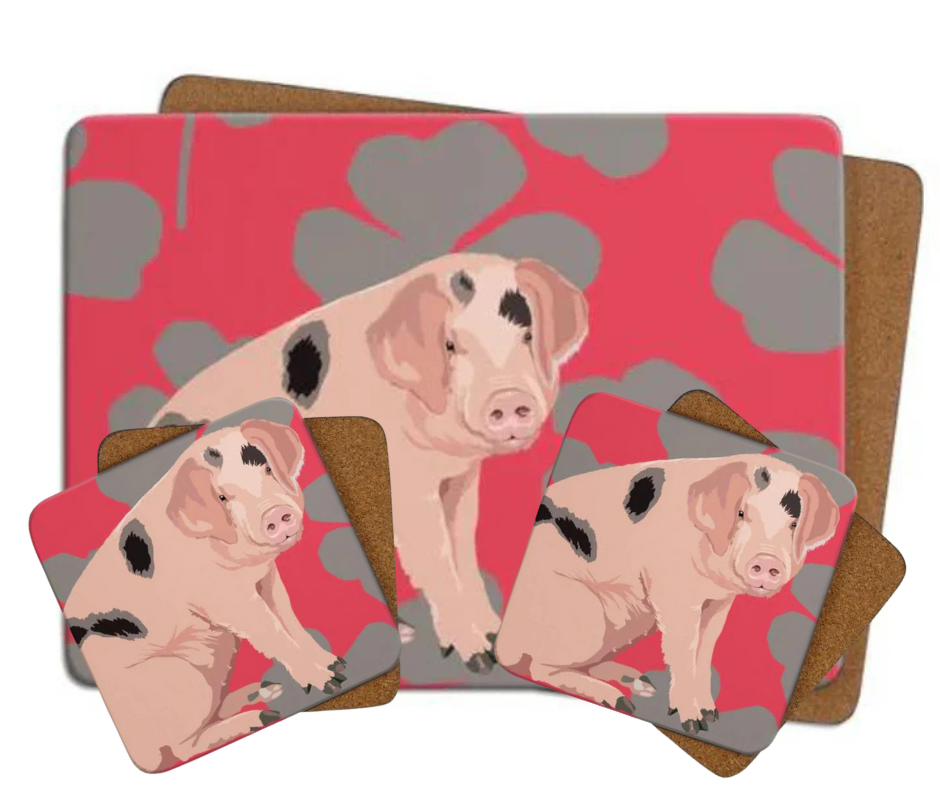 Leslie Gerry Quality 4 Person Pig Table Mat and Coaster Set