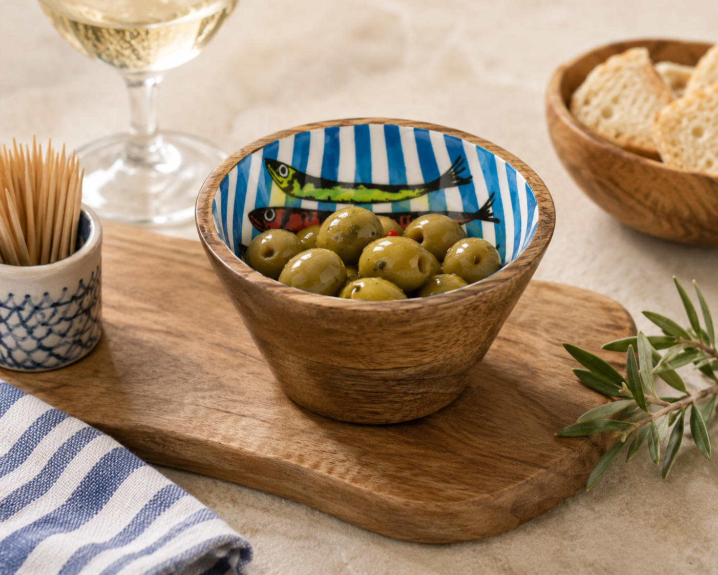 Nibble Bowl With Striking Rainbow Sardine Decoration